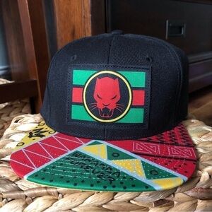 Bioworld Marvel: Wondka Forever Tribal Black Panther Snapback Hat